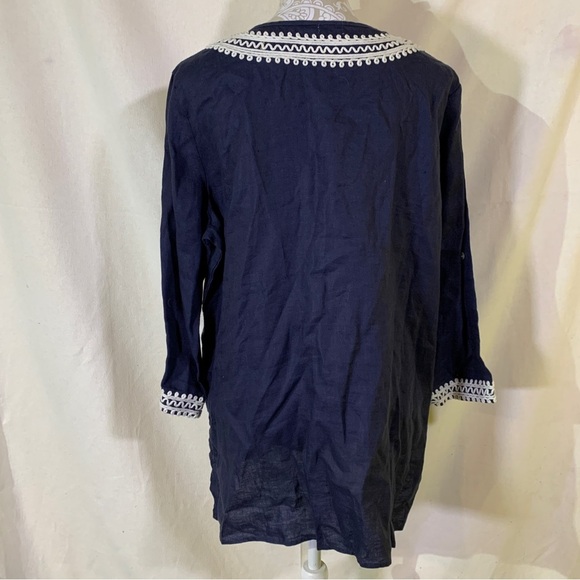 Symple // dark blue linen tunic with white embroidered design size large - Picture 4 of 8